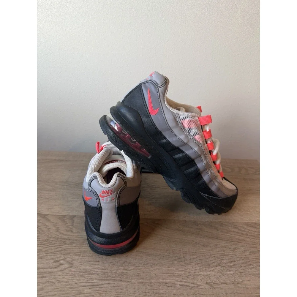 Nike Air‎ Max 95 Solar Red Big Kids Size 4.5 Used No Box